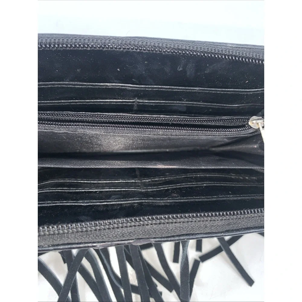 Unmarked Black Fringe Clutch Zip‎ Close Wrist Strap